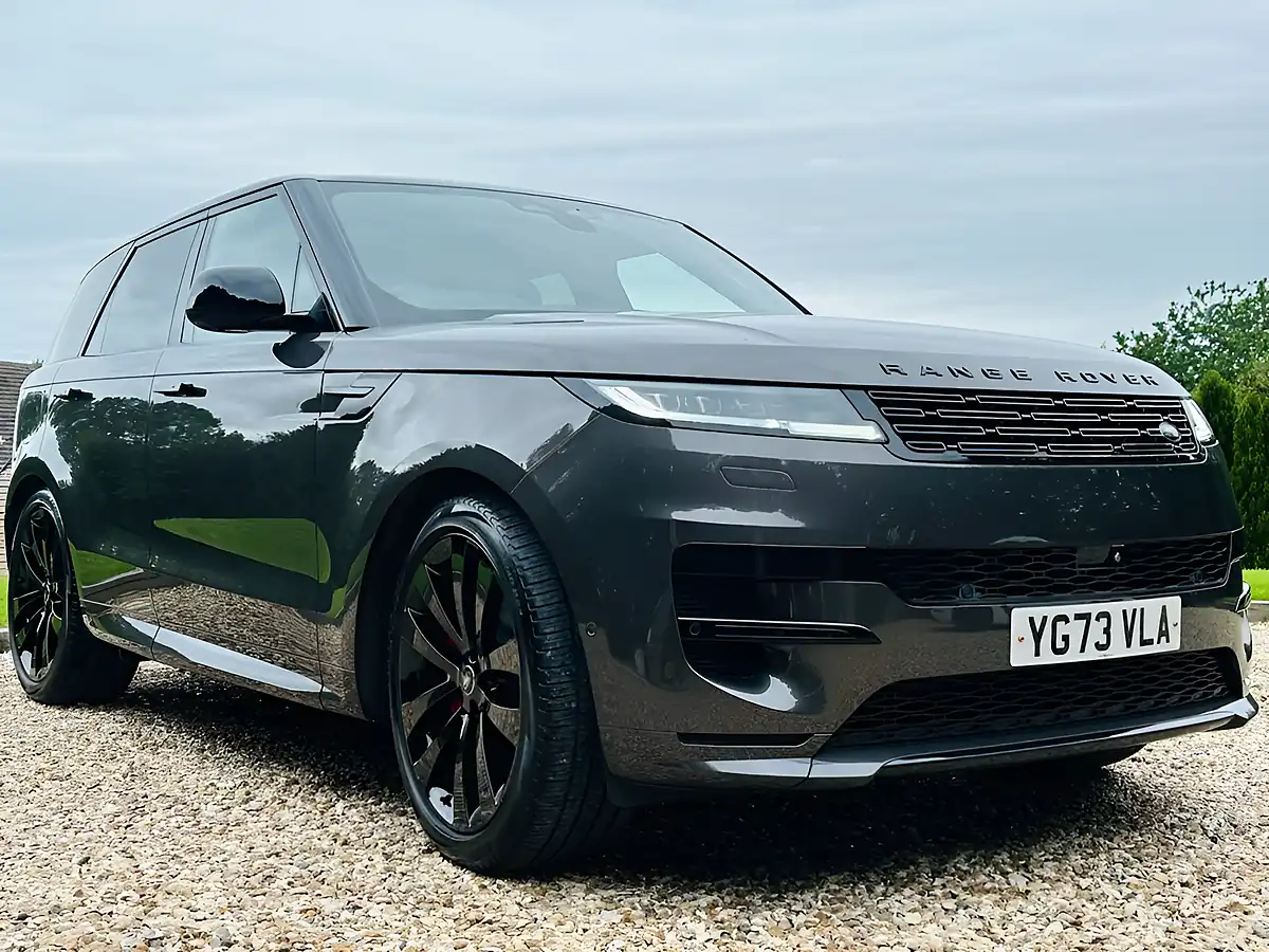 Used 2023 Land Rover Range Rover Sport Dynamic Se Charente Grey - Interior and Exterior details 16