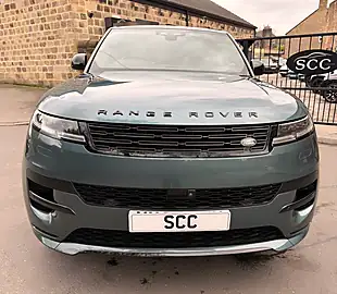 Used 2023 Land Rover Range Rover Sport Dynamic Se Giola Green - Interior and Exterior details 6