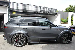 Used 2023 Land Rover Range Rover Sport Dynamic Se Grey - Interior and Exterior details 8