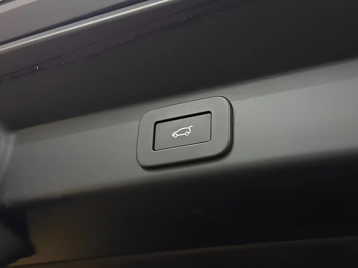 Used 2023 Land Rover Range Rover Sport Dynamic Se Grey - Interior and Exterior details 20