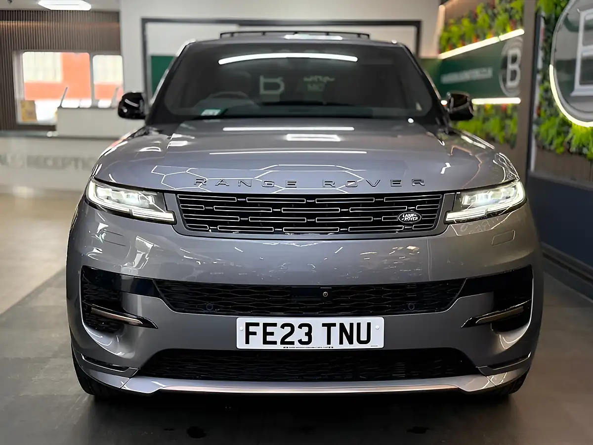 Used 2023 Land Rover Range Rover Sport Dynamic Se Grey - Interior and Exterior details 3