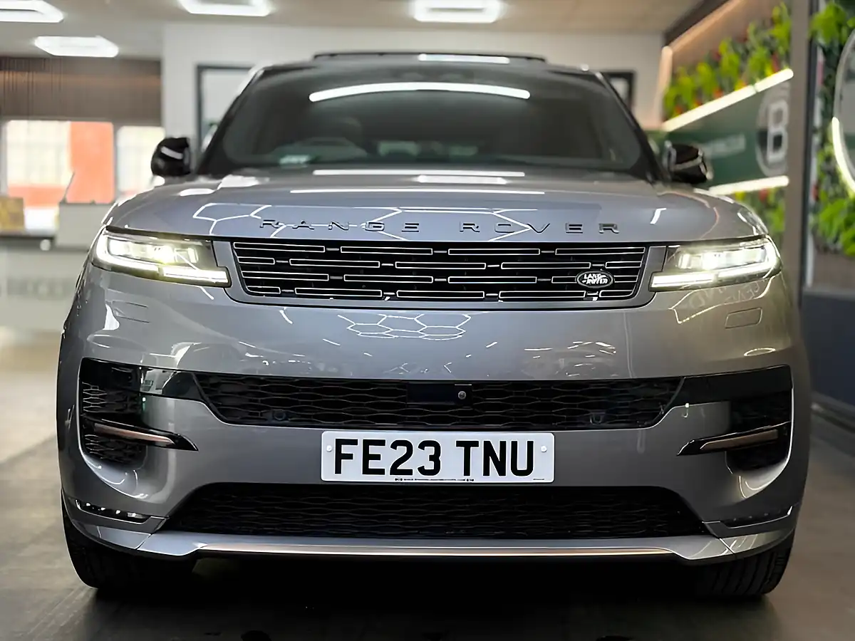 Used 2023 Land Rover Range Rover Sport Dynamic Se Grey - Interior and Exterior details 4