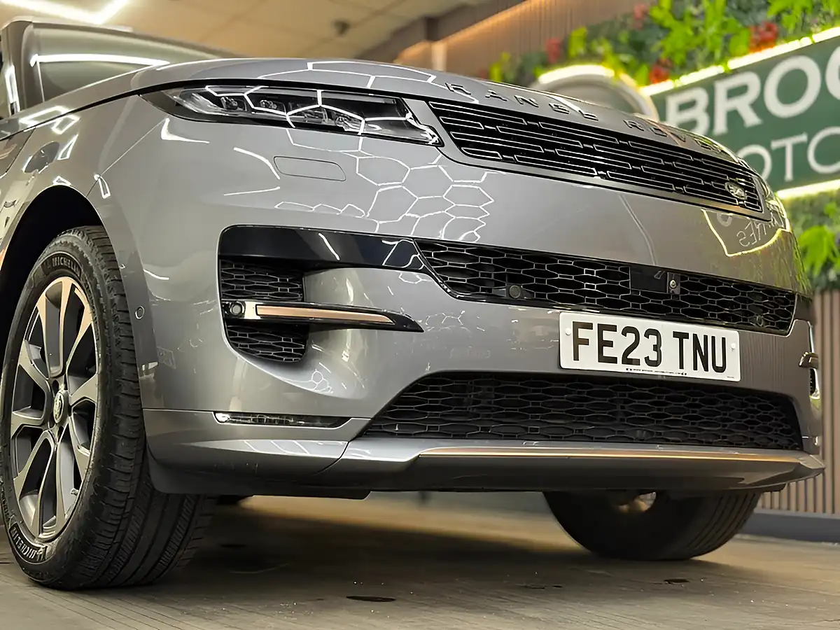 Used 2023 Land Rover Range Rover Sport Dynamic Se Grey - Interior and Exterior details 5