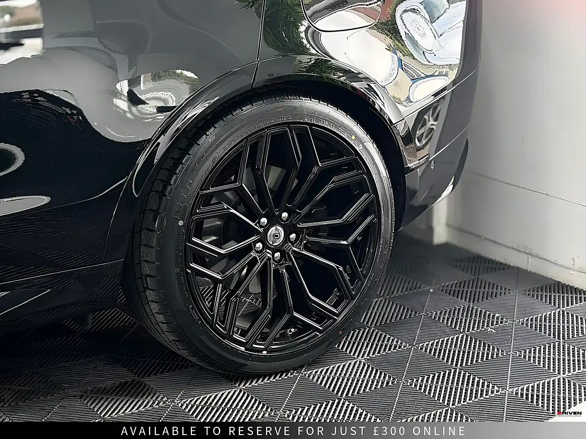 Used 2023 Land Rover Range Rover Sport Dynamic Se Santorini Black - Interior and Exterior details 16