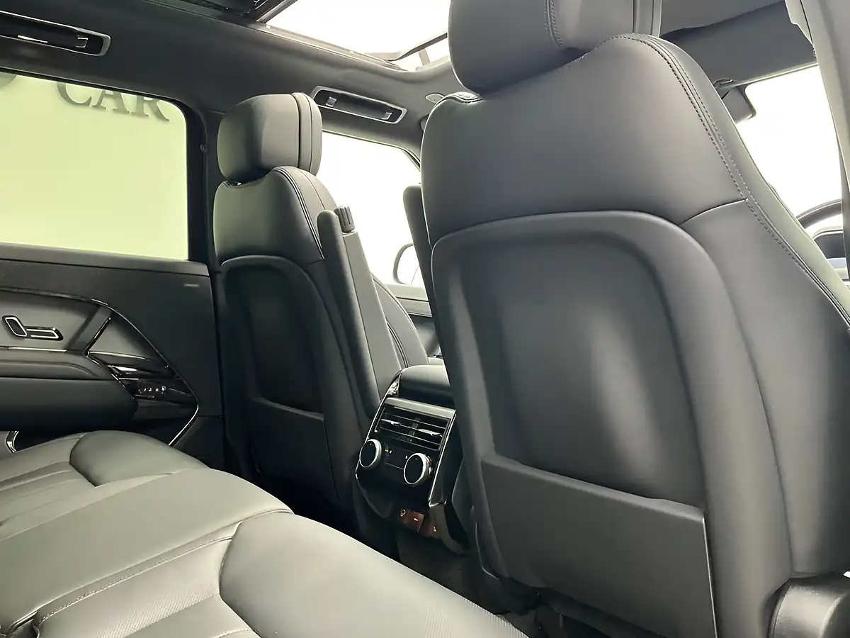 Used 2023 Land Rover Range Rover Sport Dynamic Se Santorini Black - Interior and Exterior details 14