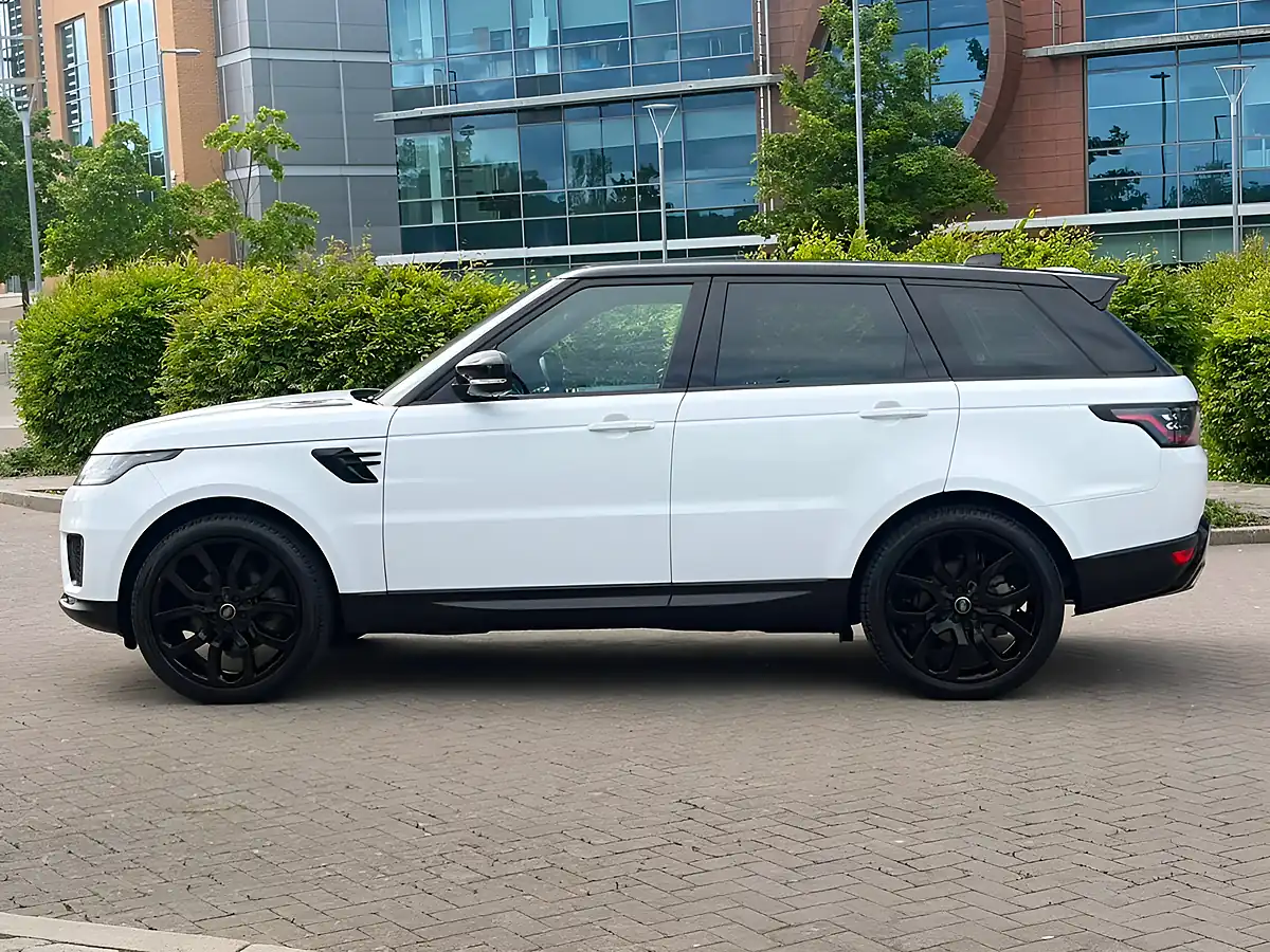 Used 2023 Land Rover Range Rover Sport Hse White - Interior and Exterior details 6