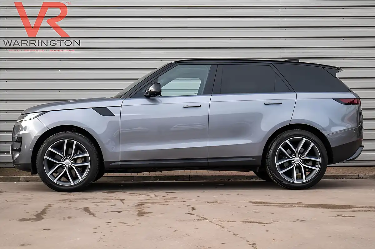 Used 2023 Land Rover Range Rover Sport Se Eiger Grey - Interior and Exterior details 9