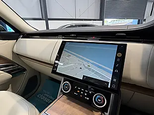 Used 2023 Land Rover Range Rover Sv Black - Interior and Exterior details 10
