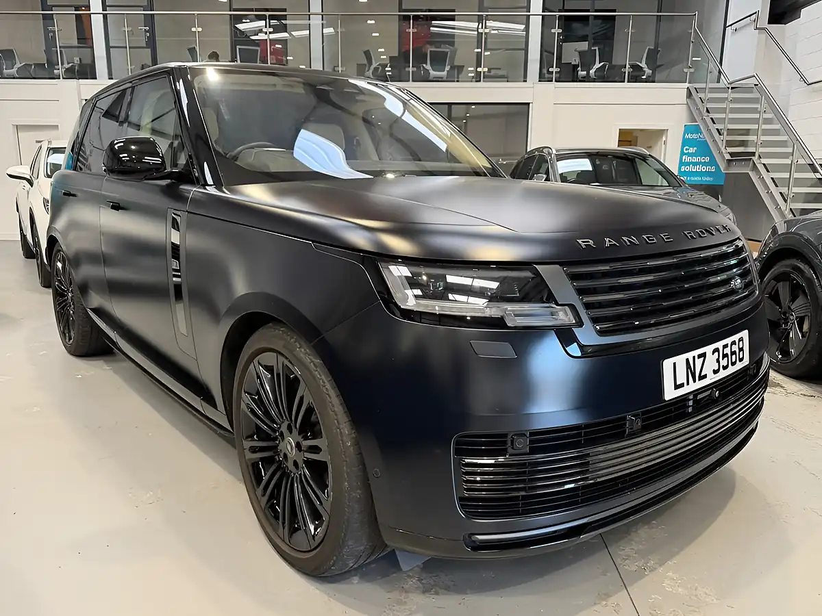 Used 2023 Land Rover Range Rover Sv Black - Interior and Exterior details 3