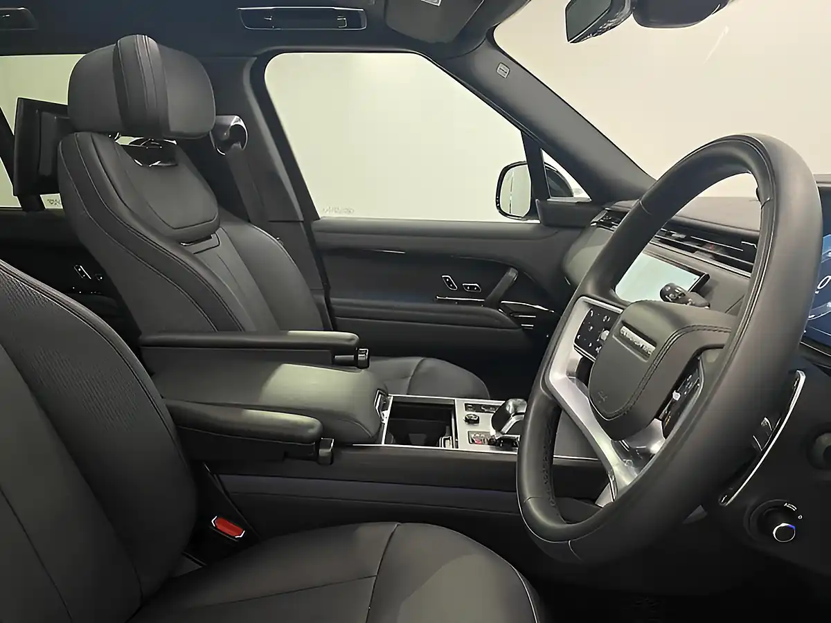Used 2023 Land Rover Range Rover Sv Blue - Interior and Exterior details 10