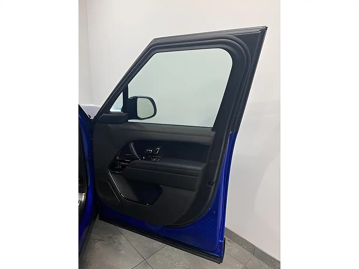 Used 2023 Land Rover Range Rover Sv Blue - Interior and Exterior details 12