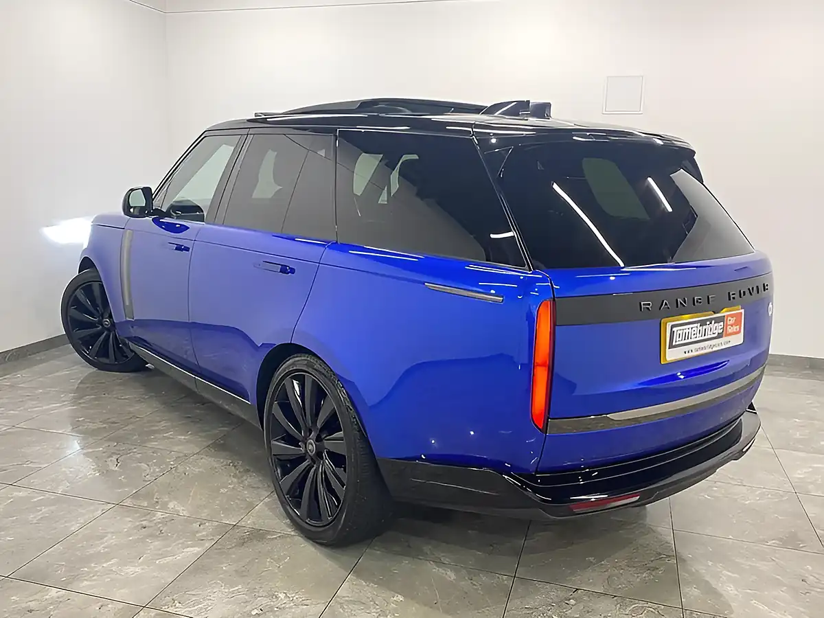 Used 2023 Land Rover Range Rover Sv Blue - Interior and Exterior details 5