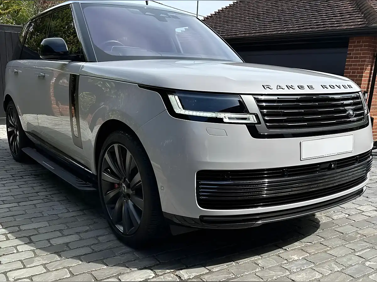 Used 2023 Land Rover Range Rover Sv Borasco Grey - Interior and Exterior details 19