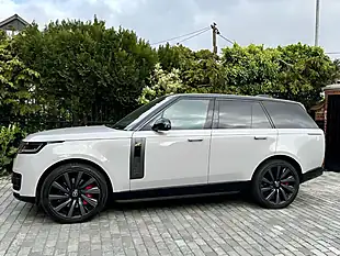 Used 2023 Land Rover Range Rover Sv Borasco Grey - Interior and Exterior details 3