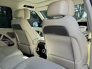 Used 2023 Land Rover Range Rover Sv Carpathian Grey - Interior and Exterior details 10