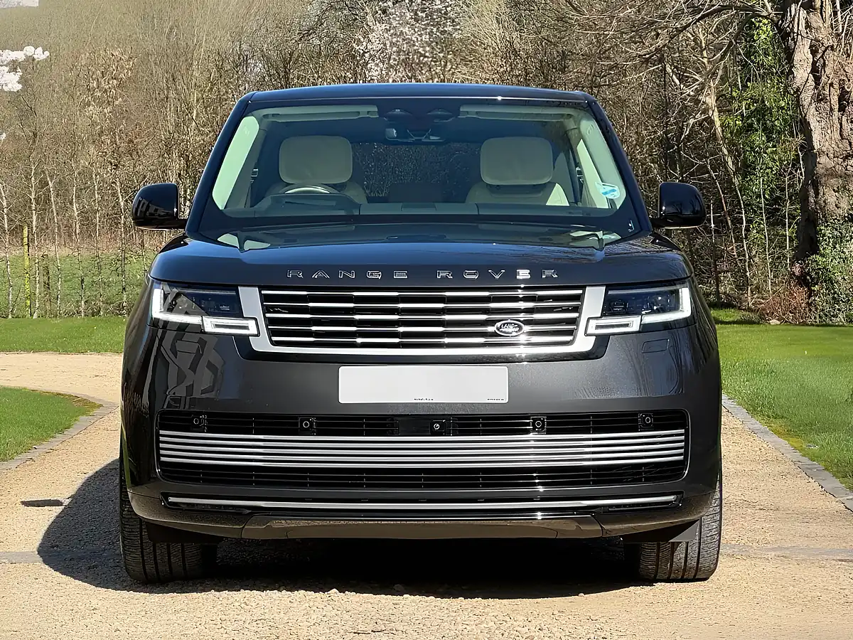 Used 2023 Land Rover Range Rover Sv Carpathian Grey - Interior and Exterior details 2