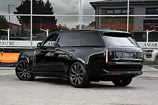 Used 2023 Land Rover Range Rover Sv Long Wheelbase Santorini Black Metallic - Interior and Exterior details 3