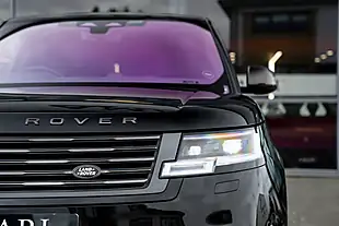 Used 2023 Land Rover Range Rover Sv Long Wheelbase Santorini Black Metallic - Interior and Exterior details 6