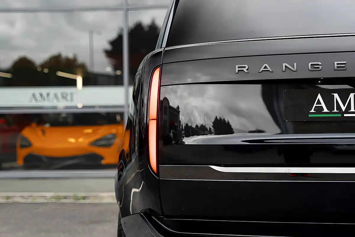 Used 2023 Land Rover Range Rover Sv Long Wheelbase Santorini Black Metallic - Interior and Exterior details 8
