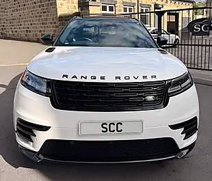 Used 2023 Land Rover Range Rover Velar Dynamic Hse Ostuni Pearl White - Interior and Exterior details 4