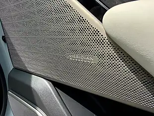 Used 2023 Land Rover Range Rover Velar Hst Arroios Grey - Interior and Exterior details 15