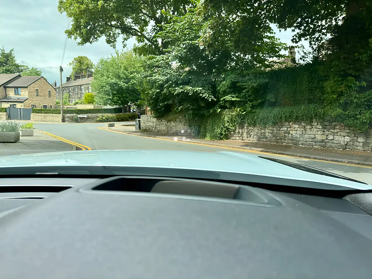 Used 2023 Land Rover Range Rover Velar Hst Arroios Grey - Interior and Exterior details 16