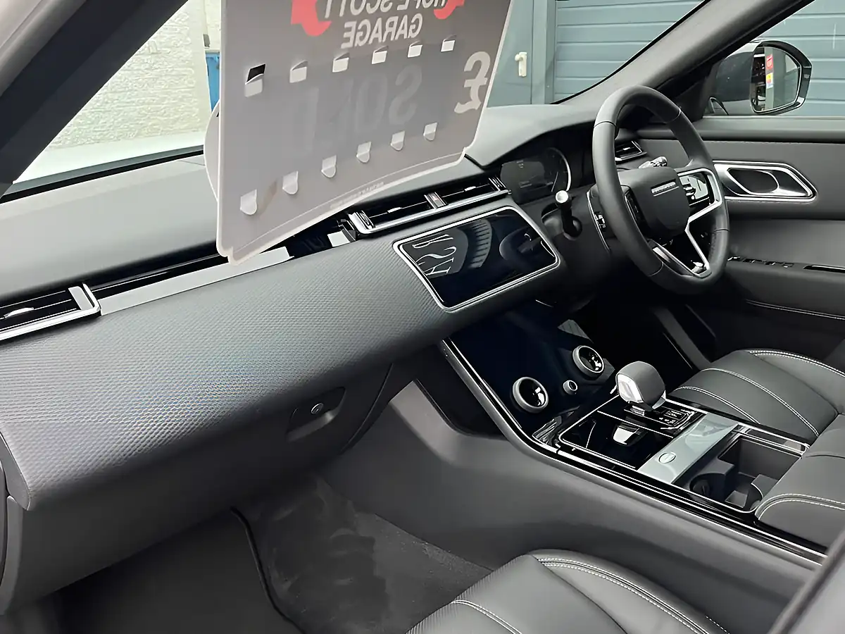 Used 2023 Land Rover Range Rover Velar R-Dynamic S White - Interior and Exterior details 11