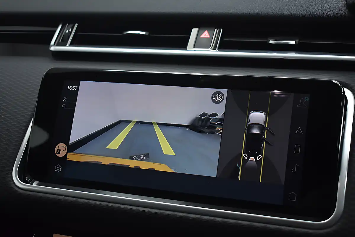 Used 2023 Land Rover Range Rover Velar R-Dynamic Se Bronze - Interior and Exterior details 20