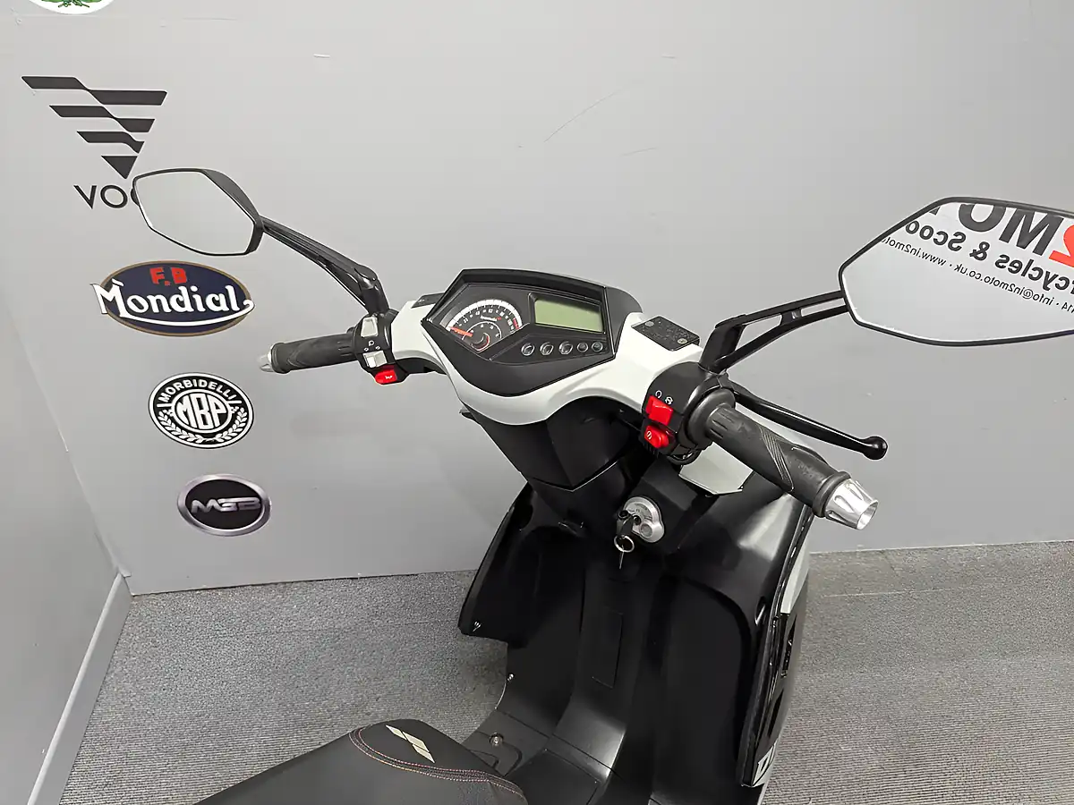 Used 2023 Lexmoto Diablo Grey/Black - Interior and Exterior details 19
