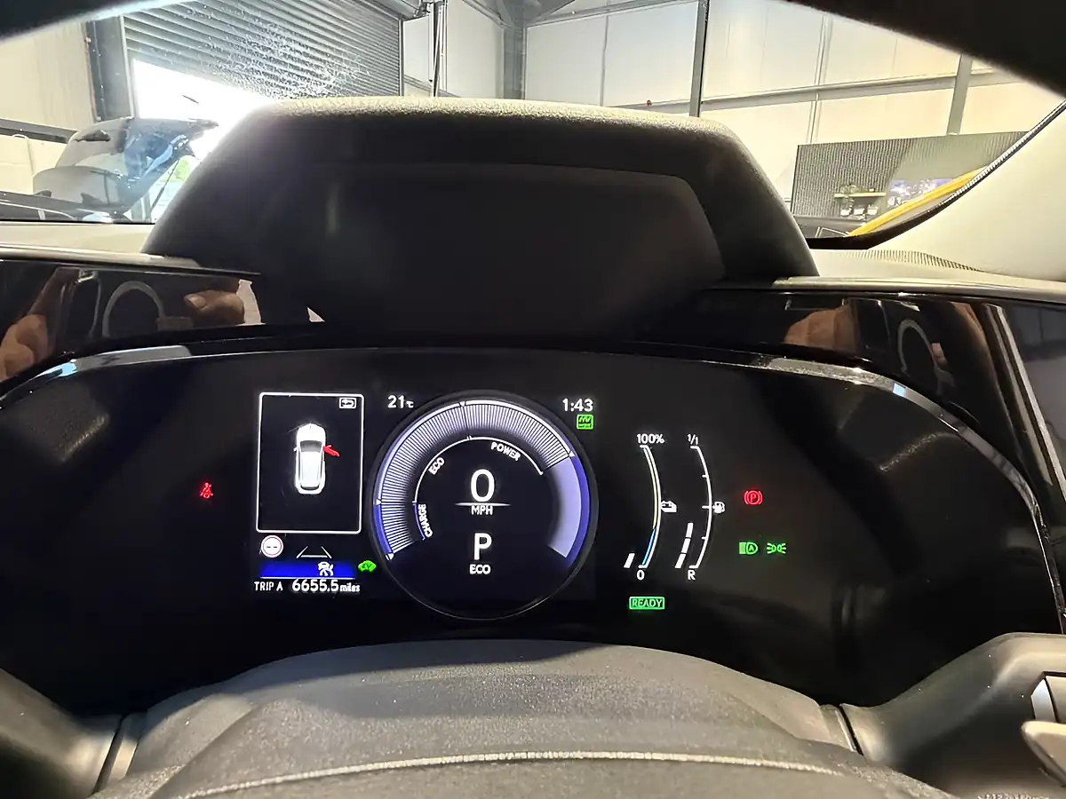 Used 2023 Lexus Nx White - Interior and Exterior details 18