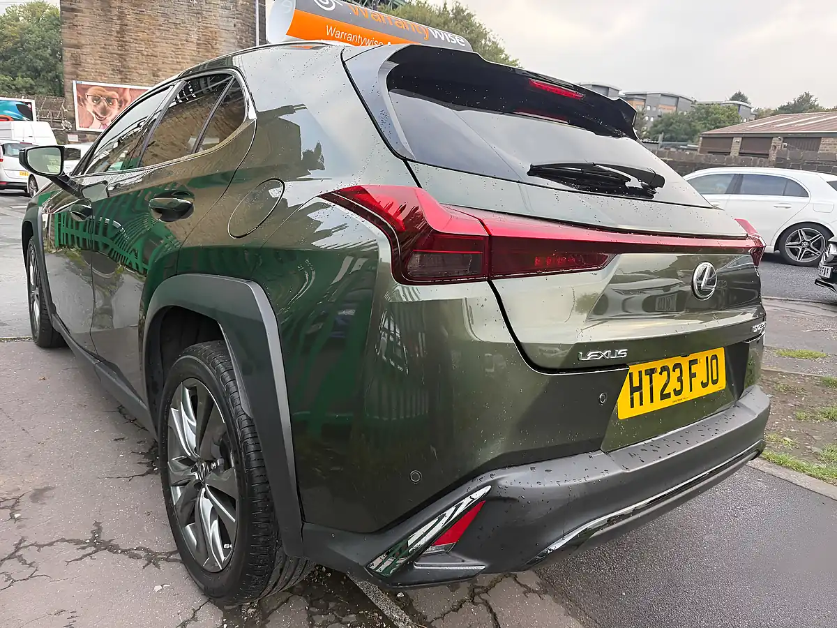 Used 2023 Lexus Ux F-Sport Design Green - Interior and Exterior details 10