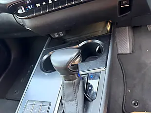 Used 2023 Lexus Ux F-Sport Design Green - Interior and Exterior details 15