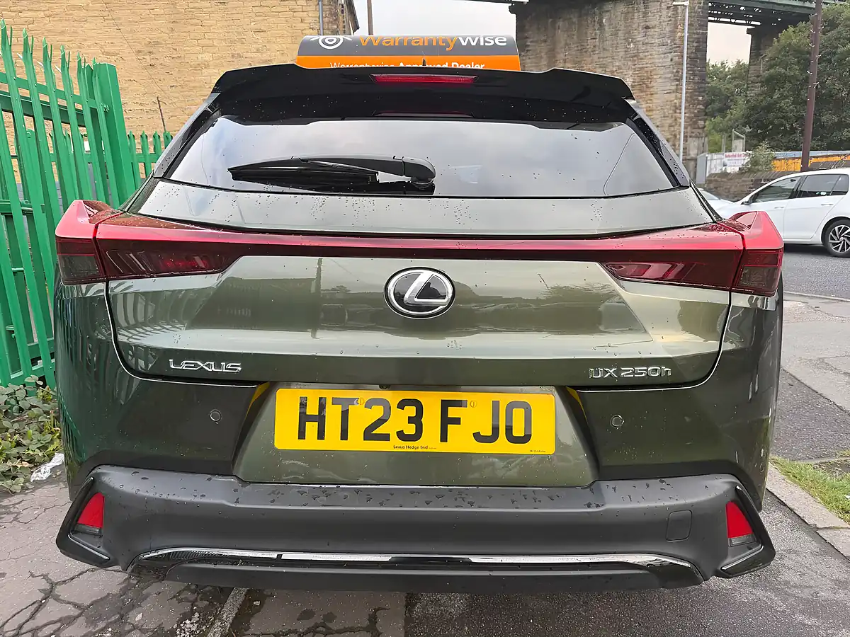 Used 2023 Lexus Ux F-Sport Design Green - Interior and Exterior details 3