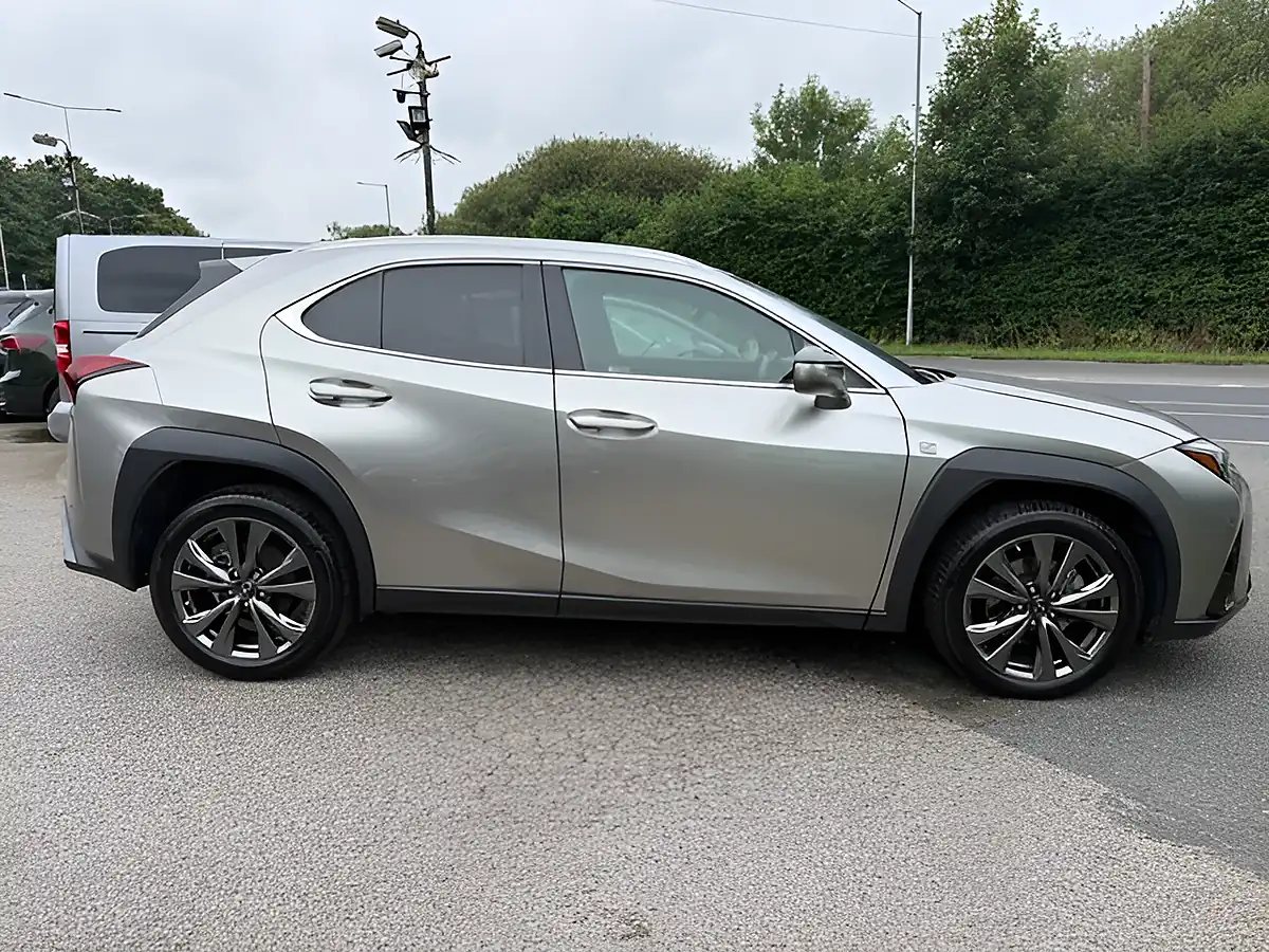 Used 2023 Lexus Ux F Sport Design Silver - Interior and Exterior details 6