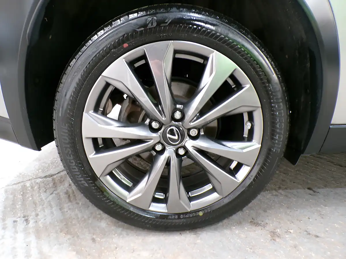 Used 2023 Lexus Ux F Sport Design Silver - Interior and Exterior details 10