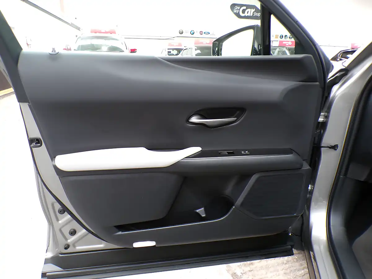 Used 2023 Lexus Ux F Sport Design Silver - Interior and Exterior details 11
