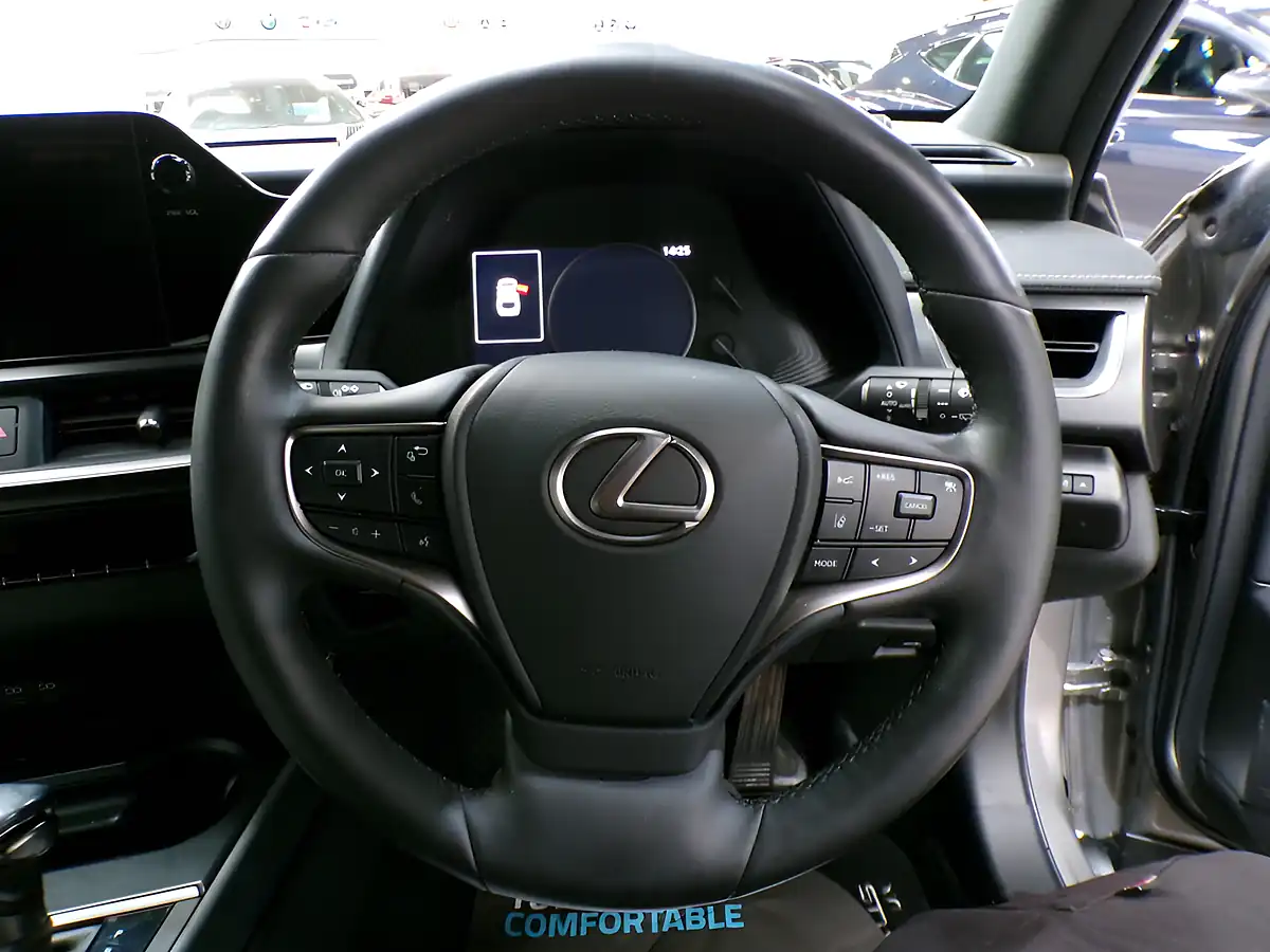 Used 2023 Lexus Ux F Sport Design Silver - Interior and Exterior details 14
