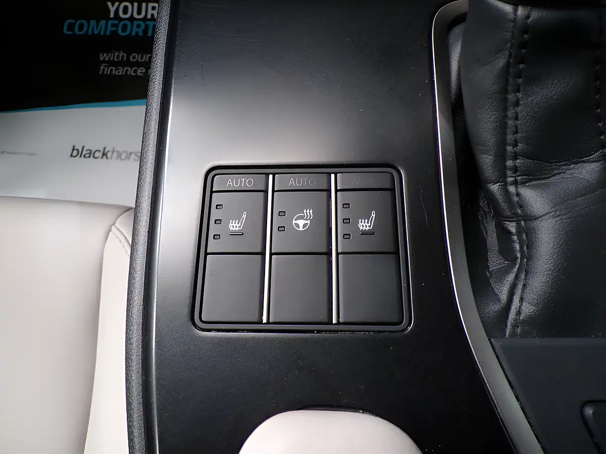 Used 2023 Lexus Ux F Sport Design Silver - Interior and Exterior details 17