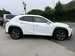 Used 2023 Lexus Ux F Sport Design White - Interior and Exterior details 5