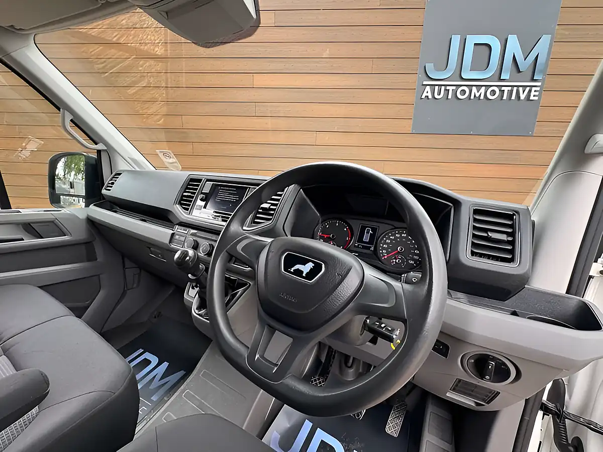 Used 2023 Man Tge Lion Xs White - Interior and Exterior details 16
