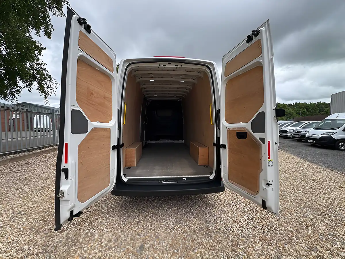 Used 2023 Man Tge Lion Xs White - Interior and Exterior details 5
