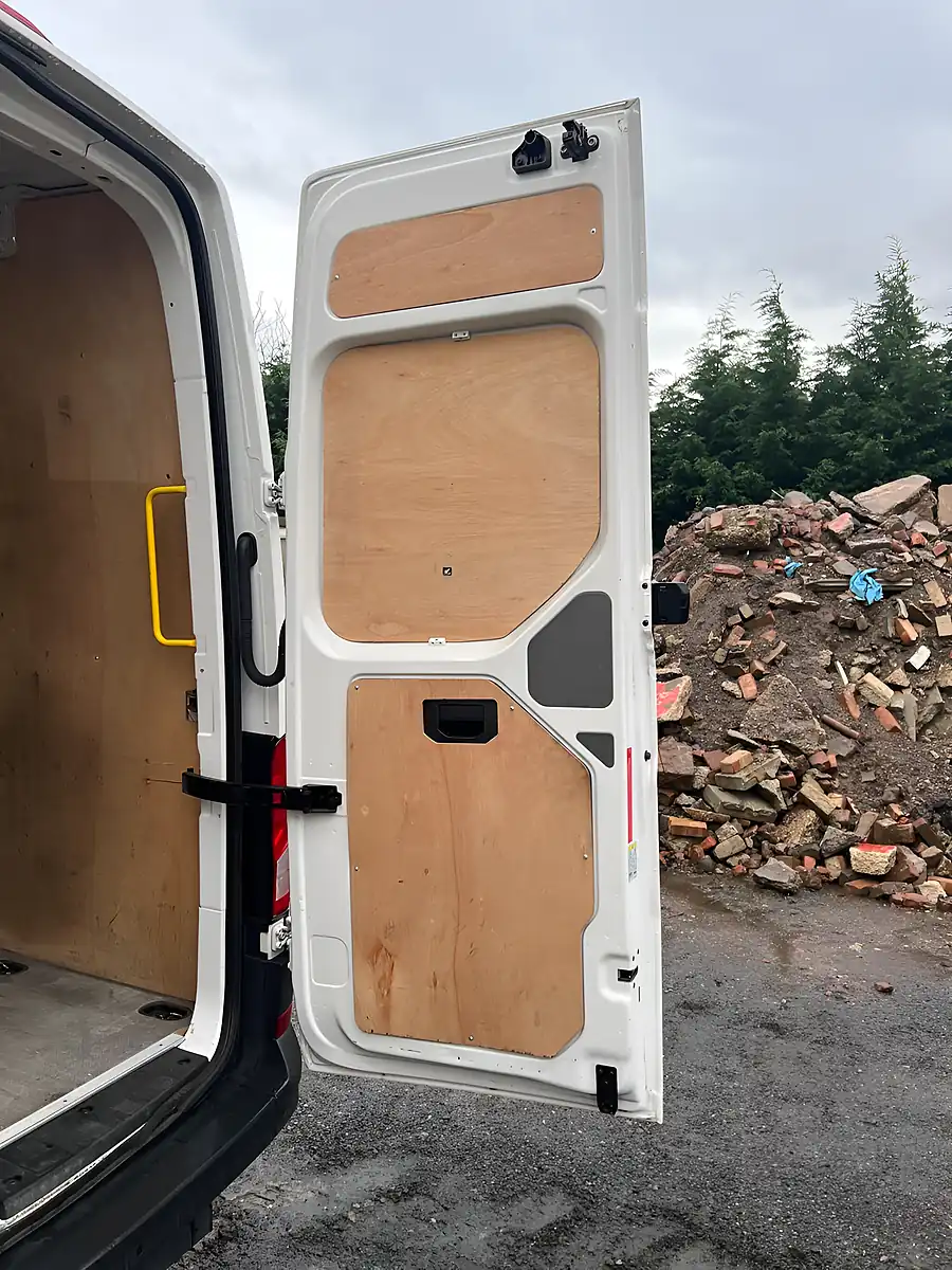 Used 2023 Man Tge Lion Xs White - Interior and Exterior details 12