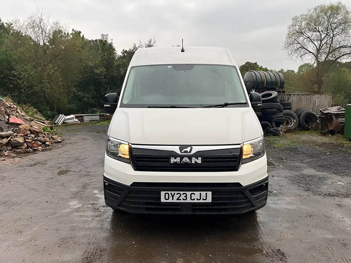 Used 2023 Man Tge Lion Xs White - Interior and Exterior details 2
