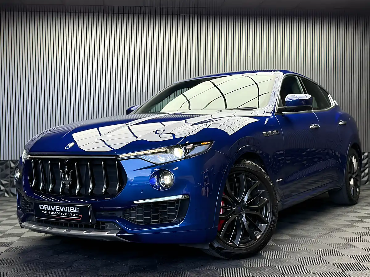 Used 2023 Maserati Levante Gransport Blue Emozione - Interior and Exterior details 3