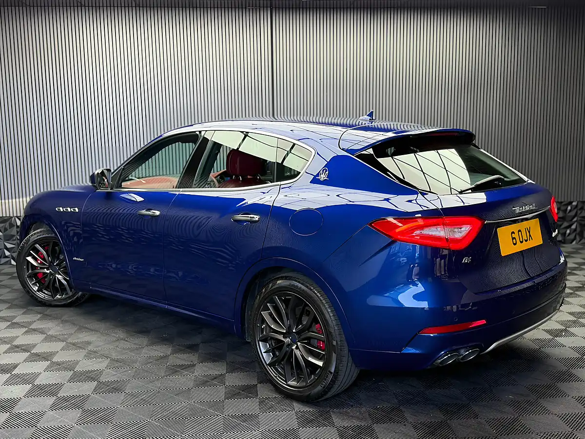 Used 2023 Maserati Levante Gransport Blue Emozione - Interior and Exterior details 4
