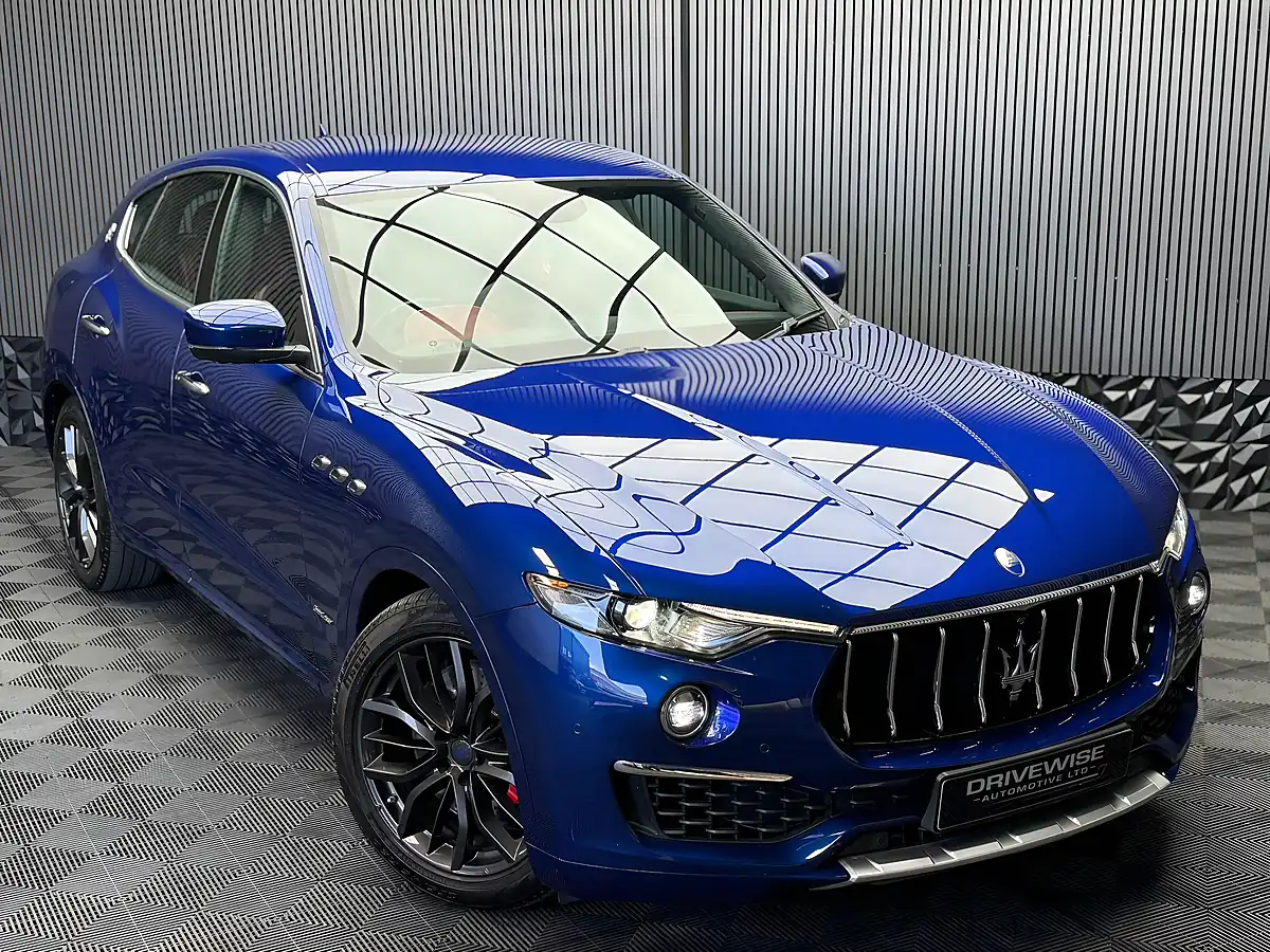 Used 2023 Maserati Levante Gransport Blue Emozione - Interior and Exterior details 6