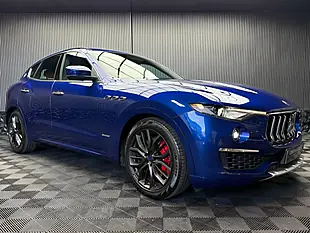 Used 2023 Maserati Levante Gransport Blue Emozione - Interior and Exterior details 9