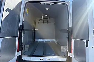Used 2023 Maxus Deliver 9 Base White - Interior and Exterior details 5