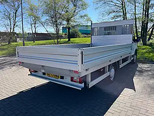 Used 2023 Maxus Deliver 9 Dropside White - Interior and Exterior details 14