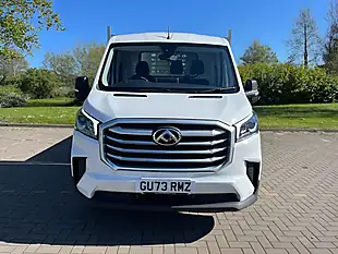 Used 2023 Maxus Deliver 9 Dropside White - Interior and Exterior details 2